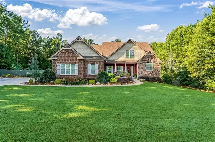 209 Thyme Leaf Way, Locust Grove, Georgia 30248
