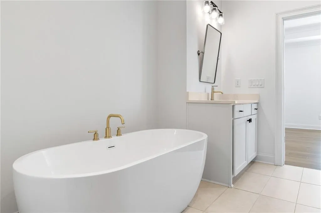 6735 Prelude Drive, Atlanta, Georgia 30328, 4 Bedrooms Bedrooms, ,4 BathroomsBathrooms,Residential,Sold,6735 Prelude Drive,7505584