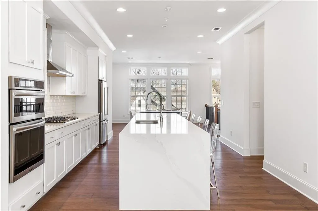 6735 Prelude Drive, Atlanta, Georgia 30328, 4 Bedrooms Bedrooms, ,4 BathroomsBathrooms,Residential,Sold,6735 Prelude Drive,7505584