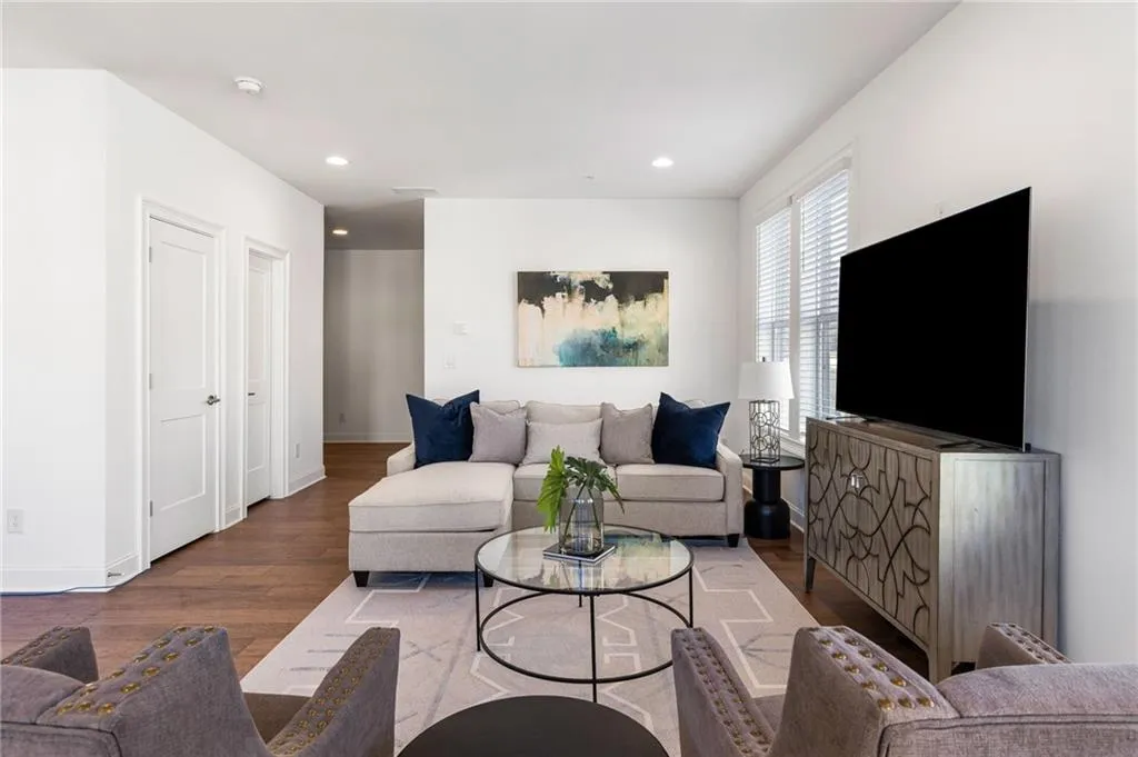 6735 Prelude Drive, Atlanta, Georgia 30328, 4 Bedrooms Bedrooms, ,4 BathroomsBathrooms,Residential,Sold,6735 Prelude Drive,7505584