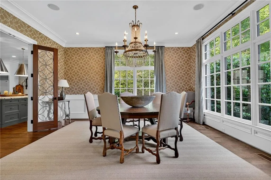 120 Burdette Trail, Atlanta, Georgia 30327, 6 Bedrooms Bedrooms, ,6 BathroomsBathrooms,Residential,For Sale,120 Burdette Trail,7651619