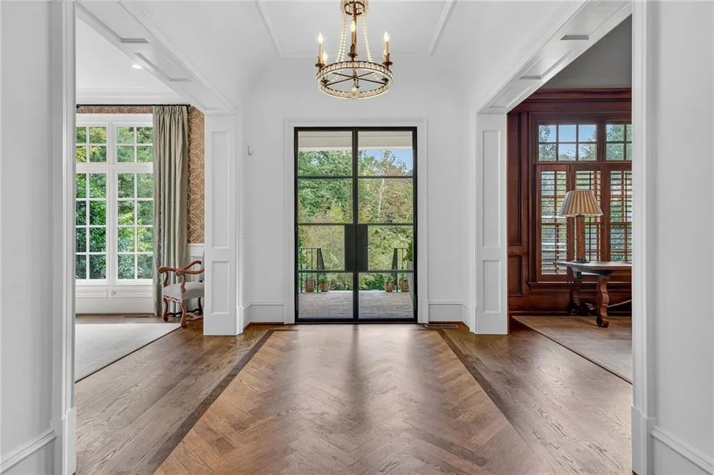 120 Burdette Trail, Atlanta, Georgia 30327, 6 Bedrooms Bedrooms, ,6 BathroomsBathrooms,Residential,For Sale,120 Burdette Trail,7651619