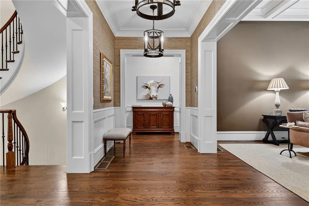 120 Burdette Trail, Atlanta, Georgia 30327, 6 Bedrooms Bedrooms, ,6 BathroomsBathrooms,Residential,For Sale,120 Burdette Trail,7651619