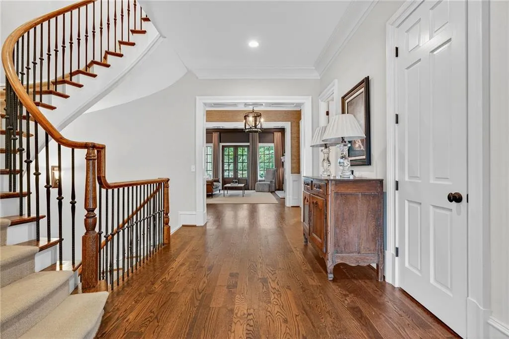 120 Burdette Trail, Atlanta, Georgia 30327, 6 Bedrooms Bedrooms, ,6 BathroomsBathrooms,Residential,For Sale,120 Burdette Trail,7651619