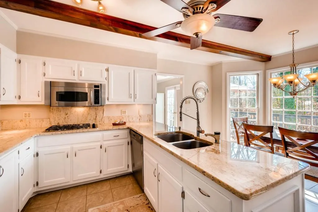 1585 Sunnybrook Farm Road, Sandy Springs, Georgia 30350, 5 Bedrooms Bedrooms, ,3 BathroomsBathrooms,Residential,Sold,1585 Sunnybrook Farm Road,5811490
