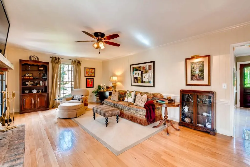 1585 Sunnybrook Farm Road, Sandy Springs, Georgia 30350, 5 Bedrooms Bedrooms, ,3 BathroomsBathrooms,Residential,Sold,1585 Sunnybrook Farm Road,5811490