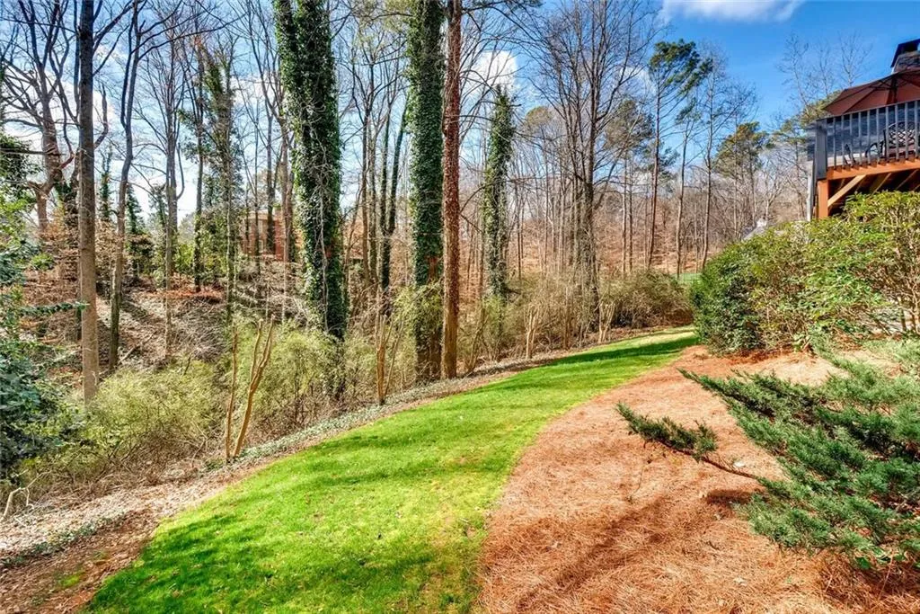 1585 Sunnybrook Farm Road, Sandy Springs, Georgia 30350, 5 Bedrooms Bedrooms, ,3 BathroomsBathrooms,Residential,Sold,1585 Sunnybrook Farm Road,5811490