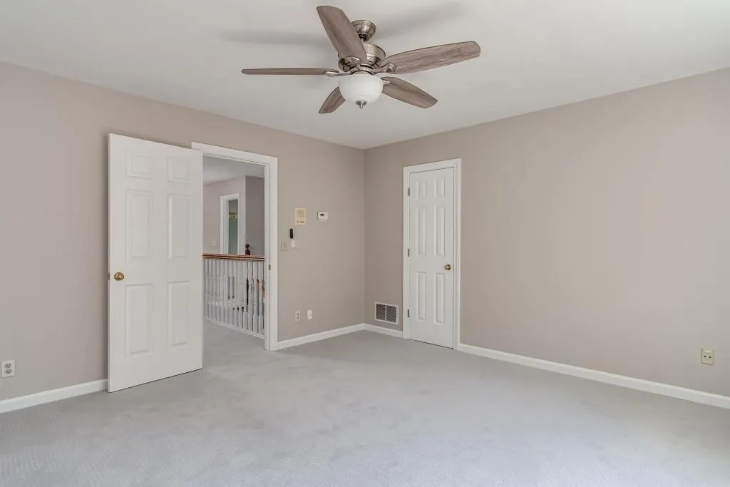 33 Ridgemere Trace, Sandy Springs, Georgia 30328, 4 Bedrooms Bedrooms, ,3 BathroomsBathrooms,Residential,Sold,33 Ridgemere Trace,6777330