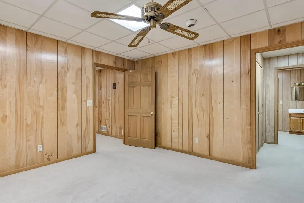 33 Ridgemere Trace, Sandy Springs, Georgia 30328, 4 Bedrooms Bedrooms, ,3 BathroomsBathrooms,Residential,Sold,33 Ridgemere Trace,6777330