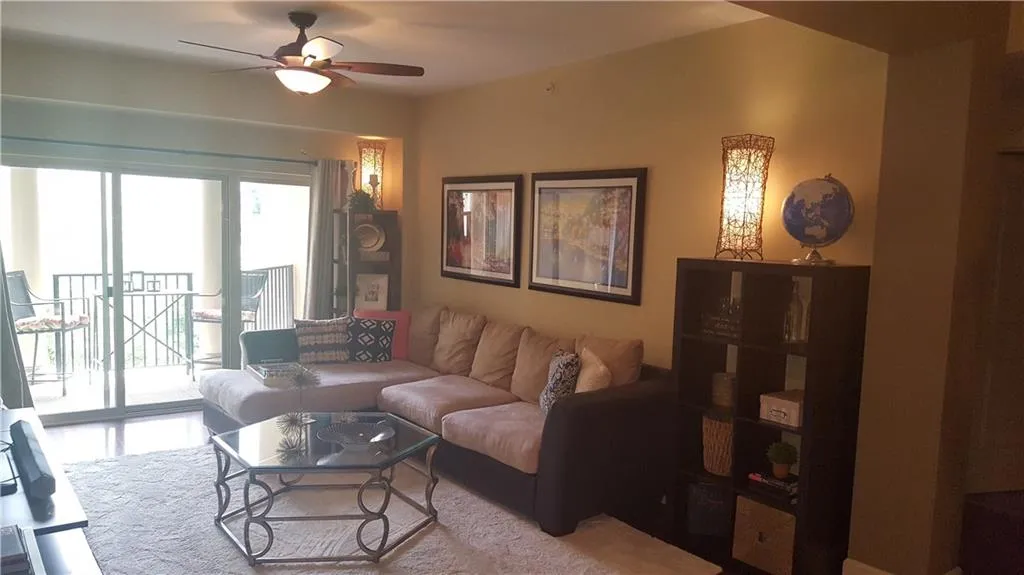 200 River Vista Drive Unit 427, Atlanta, Georgia 30339, 2 Bedrooms Bedrooms, ,2 BathroomsBathrooms,Residential,Sold,200 River Vista Drive Unit 427,5685554