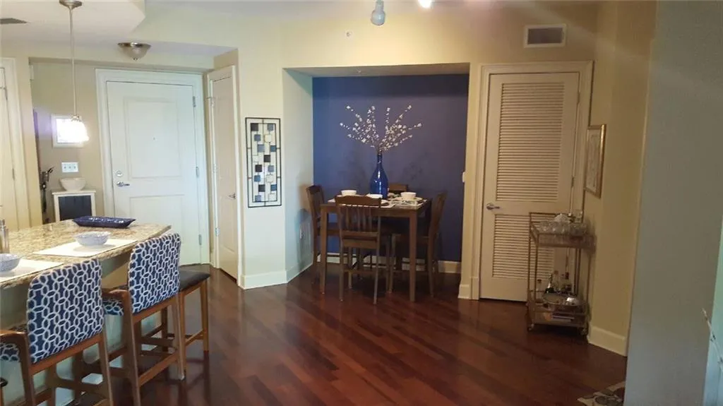 200 River Vista Drive Unit 427, Atlanta, Georgia 30339, 2 Bedrooms Bedrooms, ,2 BathroomsBathrooms,Residential,Sold,200 River Vista Drive Unit 427,5685554