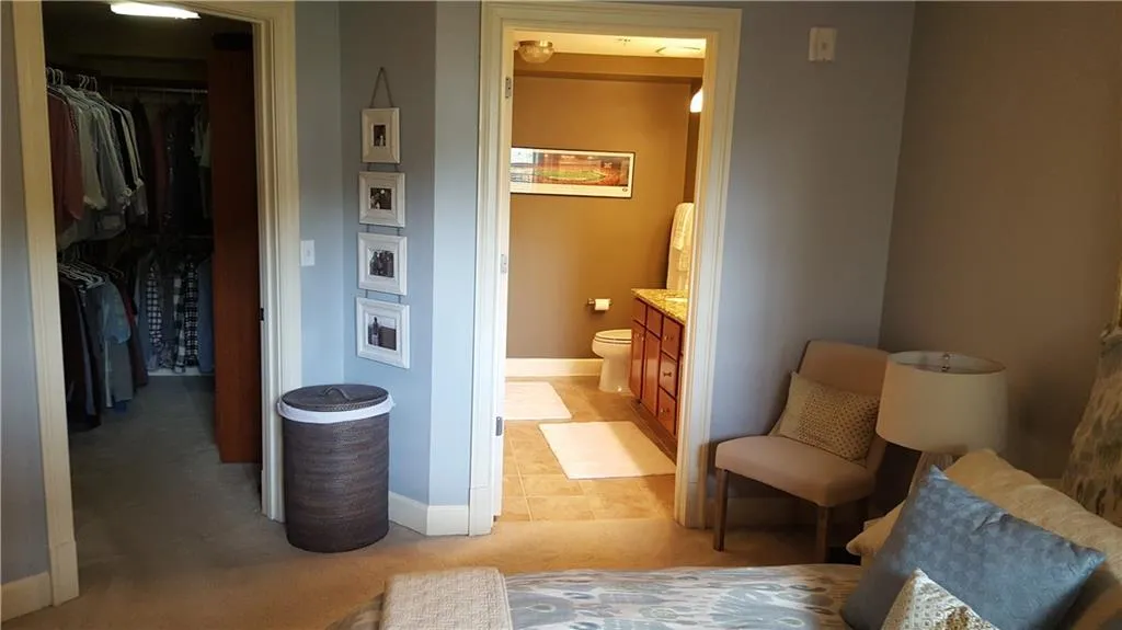 200 River Vista Drive Unit 427, Atlanta, Georgia 30339, 2 Bedrooms Bedrooms, ,2 BathroomsBathrooms,Residential,Sold,200 River Vista Drive Unit 427,5685554