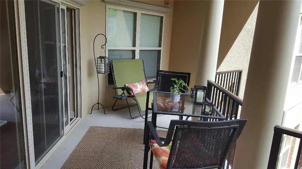 200 River Vista Drive Unit 427, Atlanta, Georgia 30339, 2 Bedrooms Bedrooms, ,2 BathroomsBathrooms,Residential,Sold,200 River Vista Drive Unit 427,5685554