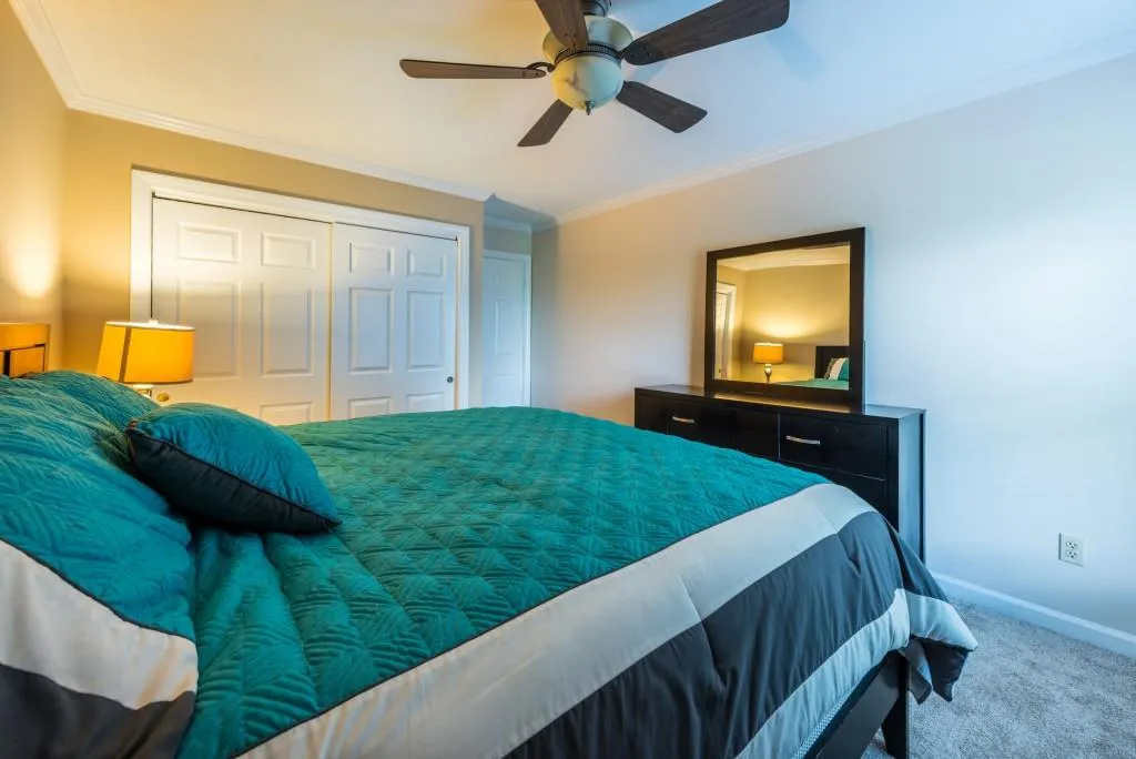 7500 Roswell Road Unit 122, Sandy Springs, Georgia 30350, 3 Bedrooms Bedrooms, ,2 BathroomsBathrooms,Residential,Sold,7500 Roswell Road Unit 122,5891879