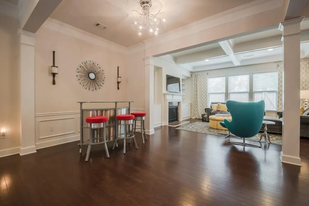 5568 High Point Road Ne, Atlanta, Georgia 30342, 3 Bedrooms Bedrooms, ,3 BathroomsBathrooms,Residential,Sold,5568 High Point Road Ne,5732830