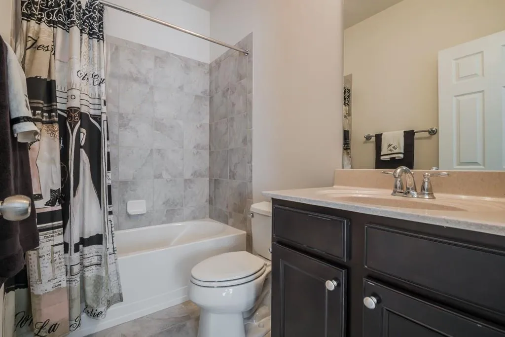 5568 High Point Road Ne, Atlanta, Georgia 30342, 3 Bedrooms Bedrooms, ,3 BathroomsBathrooms,Residential,Sold,5568 High Point Road Ne,5732830