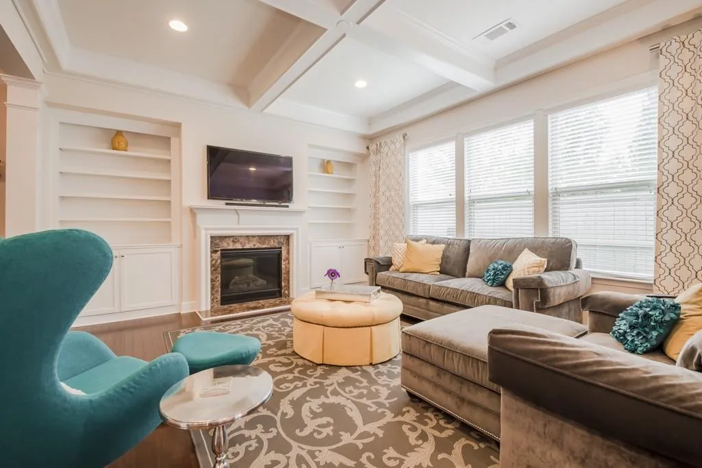5568 High Point Road Ne, Atlanta, Georgia 30342, 3 Bedrooms Bedrooms, ,3 BathroomsBathrooms,Residential,Sold,5568 High Point Road Ne,5732830