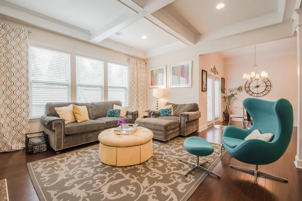 5568 High Point Road Ne, Atlanta, Georgia 30342, 3 Bedrooms Bedrooms, ,3 BathroomsBathrooms,Residential,Sold,5568 High Point Road Ne,5732830