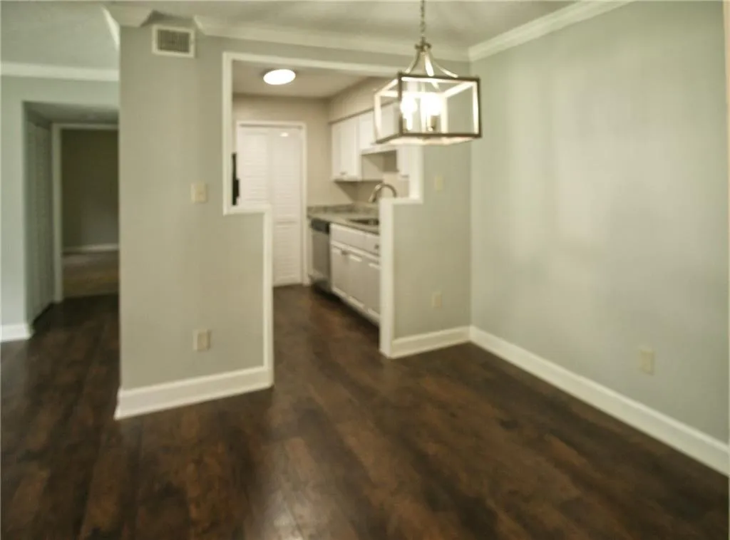 1803 Wingate Way, Sandy Springs, Georgia 30350, 2 Bedrooms Bedrooms, ,2 BathroomsBathrooms,Residential,Sold,1803 Wingate Way,6597906