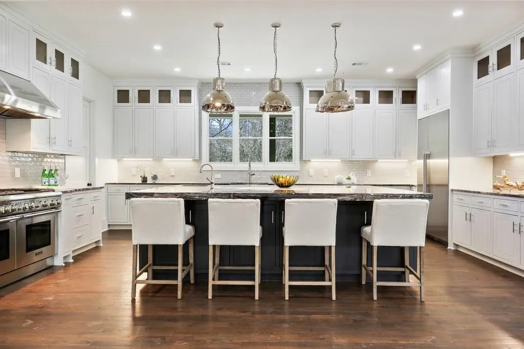 5410 High Point Road, Atlanta, Georgia 30342, 6 Bedrooms Bedrooms, ,5 BathroomsBathrooms,Residential,Sold,5410 High Point Road,6119014 5410 High Point Road, Atlanta, Georgia 30342, 6 Bedrooms Bedrooms, ,5 BathroomsBathrooms,Residential,Sold,5410 High Point Road,6119014