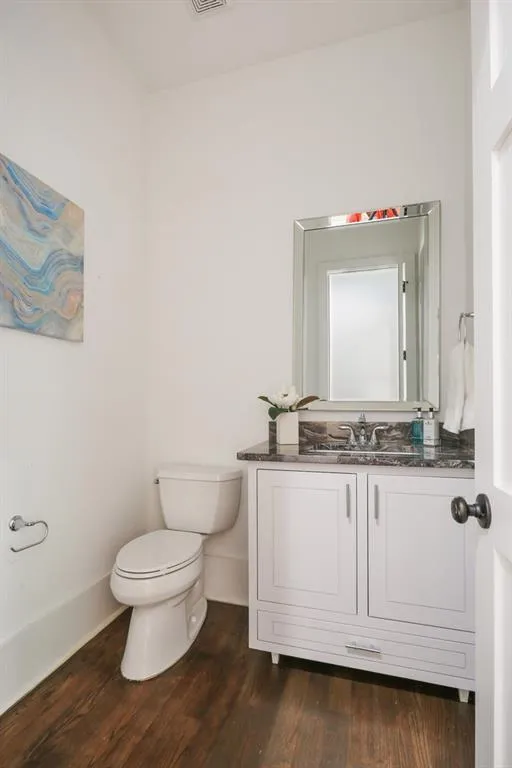 5410 High Point Road, Atlanta, Georgia 30342, 6 Bedrooms Bedrooms, ,5 BathroomsBathrooms,Residential,Sold,5410 High Point Road,6119014 5410 High Point Road, Atlanta, Georgia 30342, 6 Bedrooms Bedrooms, ,5 BathroomsBathrooms,Residential,Sold,5410 High Point Road,6119014