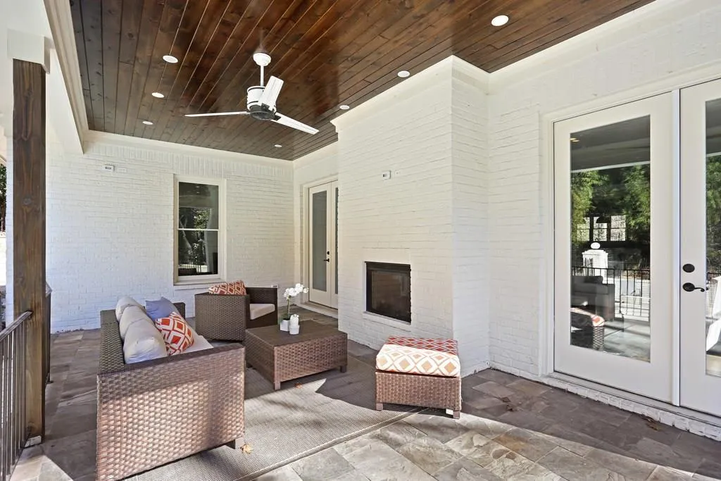 5410 High Point Road, Atlanta, Georgia 30342, 6 Bedrooms Bedrooms, ,5 BathroomsBathrooms,Residential,Sold,5410 High Point Road,6119014 5410 High Point Road, Atlanta, Georgia 30342, 6 Bedrooms Bedrooms, ,5 BathroomsBathrooms,Residential,Sold,5410 High Point Road,6119014