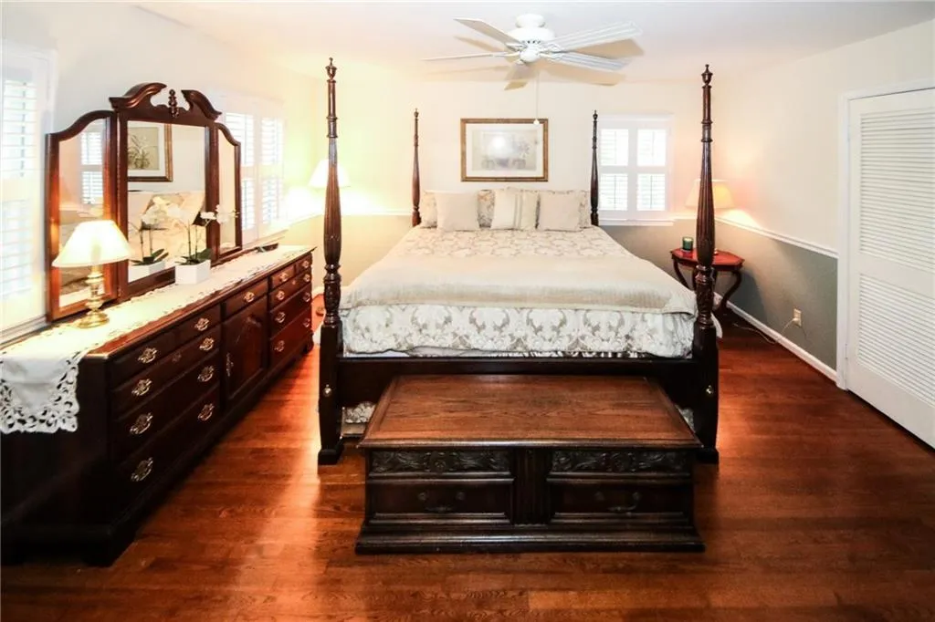 6775 Brandon Mill Road, Sandy Springs, Georgia 30328, 4 Bedrooms Bedrooms, ,2 BathroomsBathrooms,Residential,Sold,6775 Brandon Mill Road,6933472