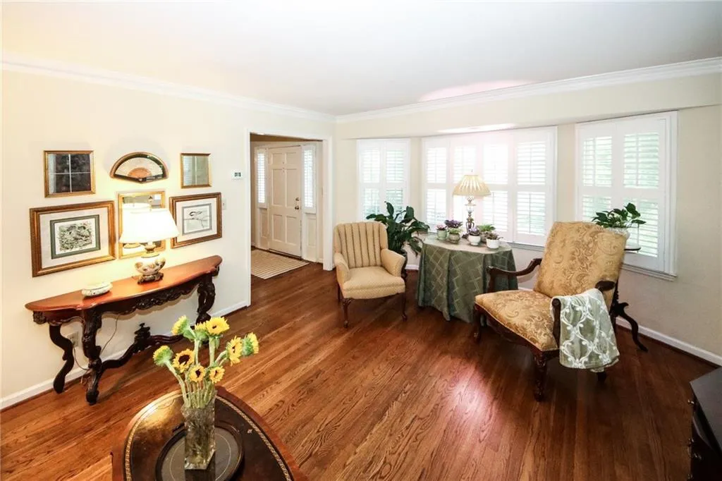 6775 Brandon Mill Road, Sandy Springs, Georgia 30328, 4 Bedrooms Bedrooms, ,2 BathroomsBathrooms,Residential,Sold,6775 Brandon Mill Road,6933472
