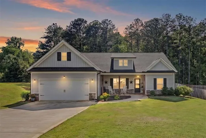 119 Holly Farms Court, Rockmart, Georgia 30153