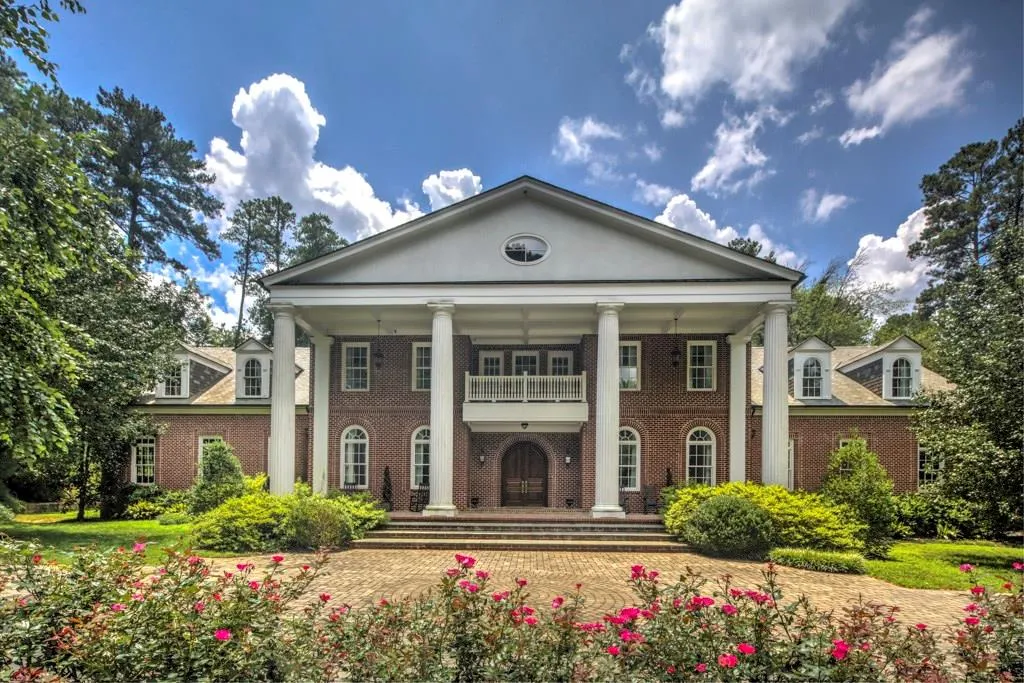 800 N Island Drive, Atlanta, Georgia 30327, 7 Bedrooms Bedrooms, ,7 BathroomsBathrooms,Residential,Sold,800 N Island Drive,5745272