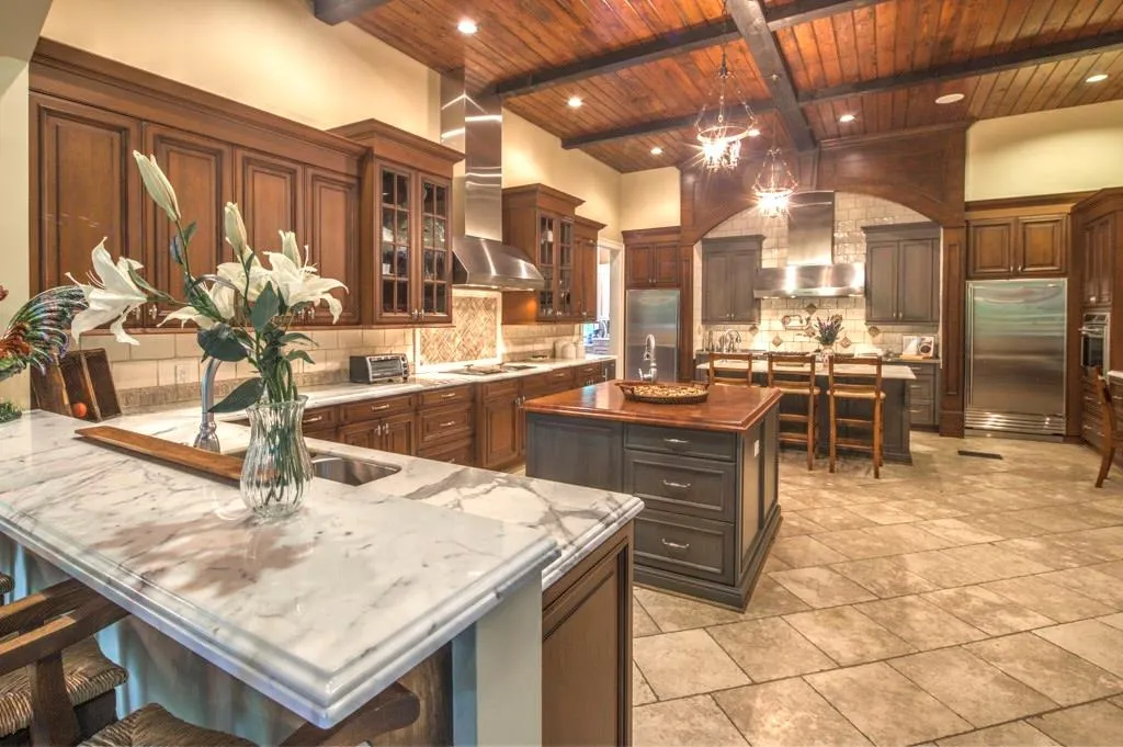 800 N Island Drive, Atlanta, Georgia 30327, 7 Bedrooms Bedrooms, ,7 BathroomsBathrooms,Residential,Sold,800 N Island Drive,5745272