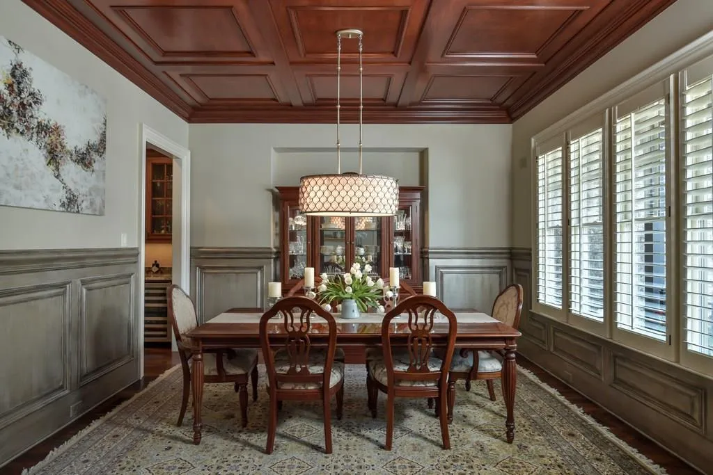 5385 High Point Manor, Atlanta, Georgia 30342, 4 Bedrooms Bedrooms, ,4 BathroomsBathrooms,Residential,Sold,5385 High Point Manor,6006910