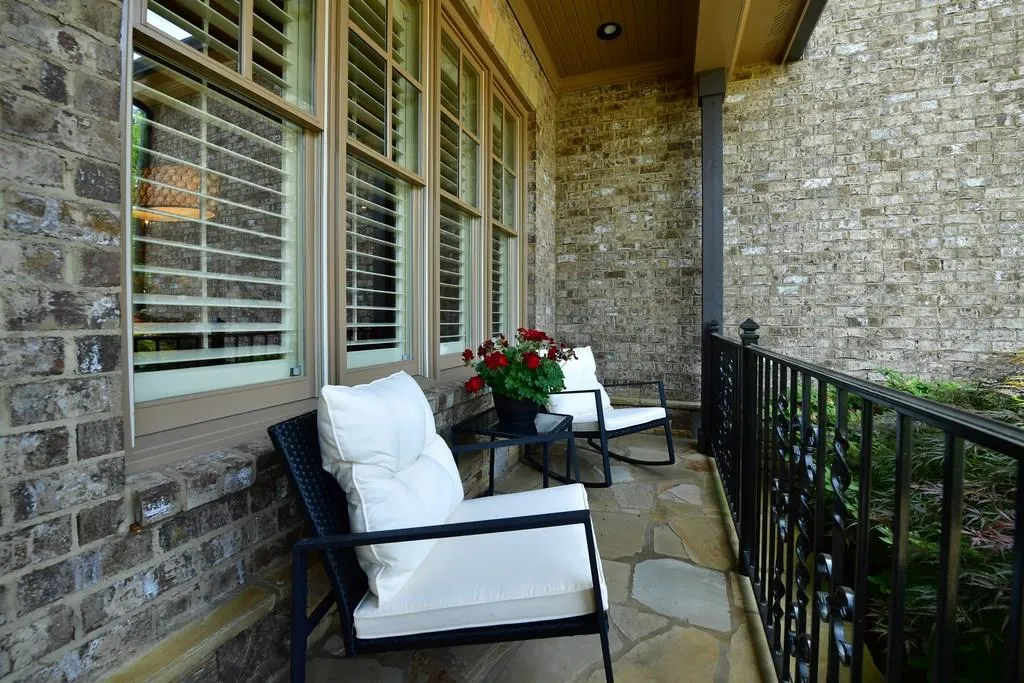 5385 High Point Manor, Atlanta, Georgia 30342, 4 Bedrooms Bedrooms, ,4 BathroomsBathrooms,Residential,Sold,5385 High Point Manor,6006910
