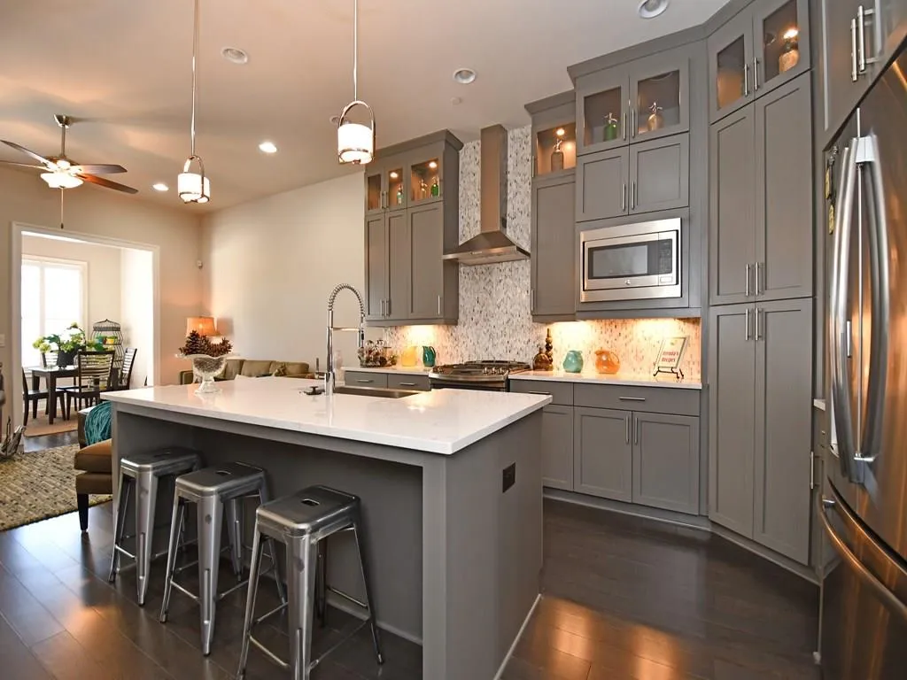 4208 Deming Circle, Atlanta, Georgia 30342, 3 Bedrooms Bedrooms, ,3 BathroomsBathrooms,Residential,Sold,4208 Deming Circle,5996499