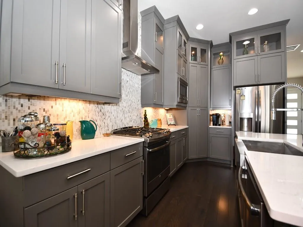 4208 Deming Circle, Atlanta, Georgia 30342, 3 Bedrooms Bedrooms, ,3 BathroomsBathrooms,Residential,Sold,4208 Deming Circle,5996499