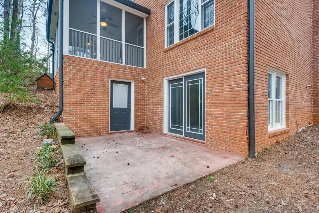 7715 Ryefield Drive, Sandy Springs, Georgia 30350, 4 Bedrooms Bedrooms, ,2 BathroomsBathrooms,Residential,Sold,7715 Ryefield Drive,5975077