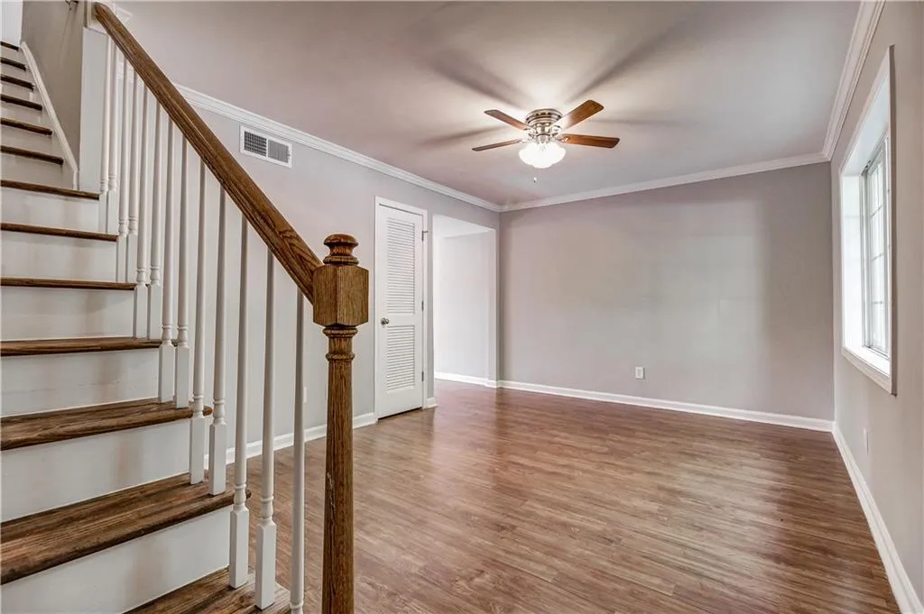 6940 Roswell Road Unit 14d, Atlanta, Georgia 30328, 3 Bedrooms Bedrooms, ,2 BathroomsBathrooms,Residential,Sold,6940 Roswell Road Unit 14d,5674538