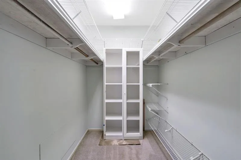 6851 Roswell Road Unit D14, Atlanta, Georgia 30328, 3 Bedrooms Bedrooms, ,2 BathroomsBathrooms,Residential,For Sale,6851 Roswell Road Unit D14,7648648