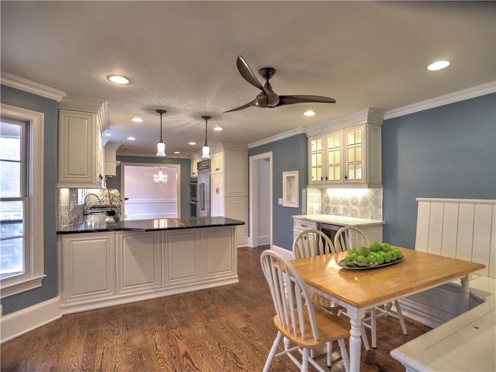 5010 Spruce Bluff Drive, Sandy Springs, Georgia 30350, 5 Bedrooms Bedrooms, ,5 BathroomsBathrooms,Residential,Sold,5010 Spruce Bluff Drive,7285614