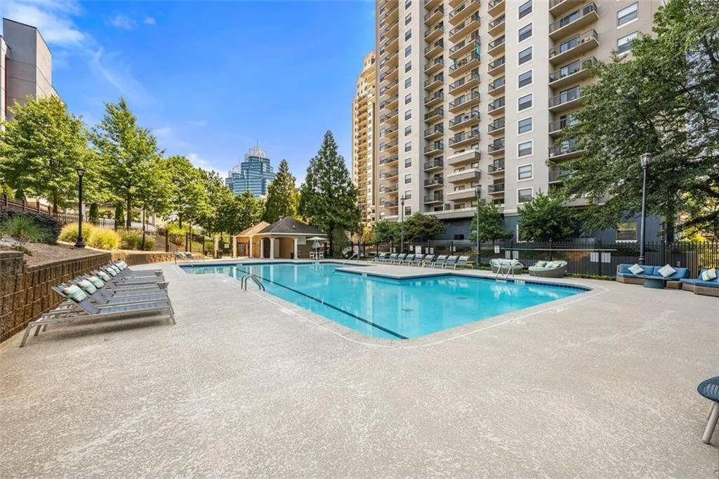 795 Hammond Drive Unit 1407, Atlanta, Georgia 30328, 2 Bedrooms Bedrooms, ,2 BathroomsBathrooms,Residential,Sold,795 Hammond Drive Unit 1407,7505075