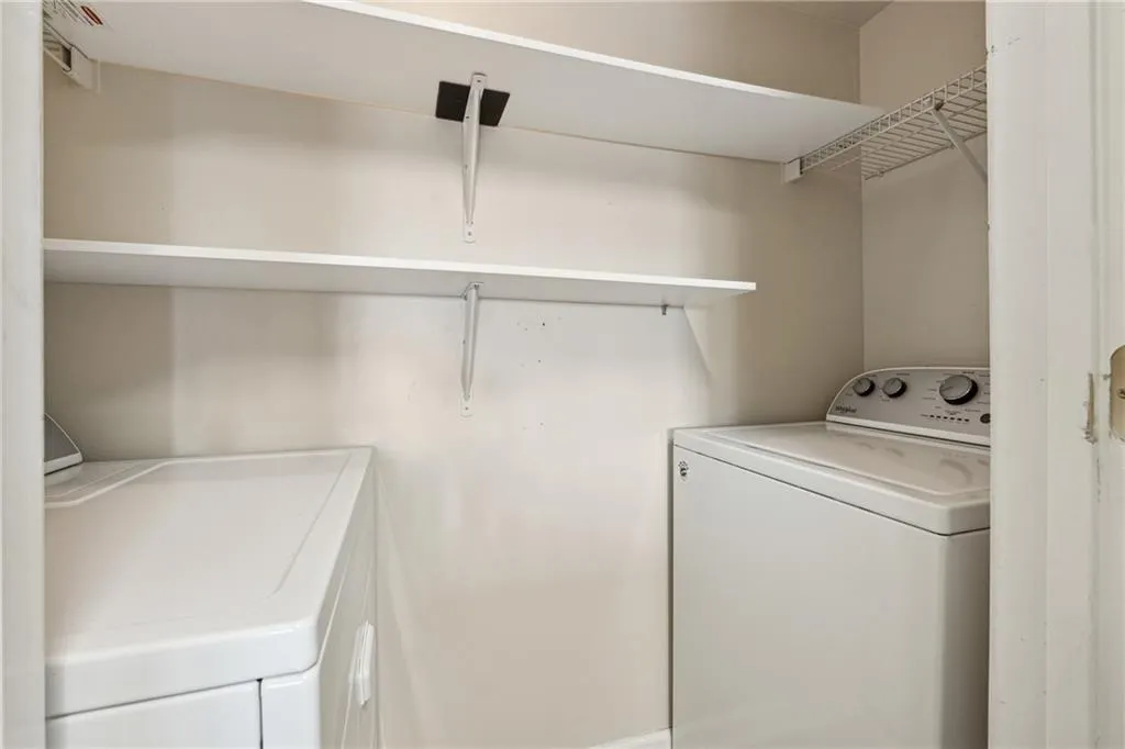 Laundry area with independent washer and dryer