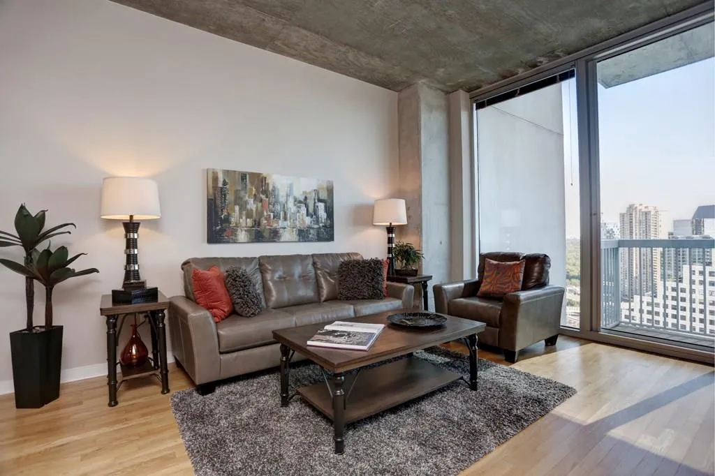 3324 Peachtree Road Ne Unit 2317, Atlanta, Georgia 30326, 1 Bedroom Bedrooms, ,1 BathroomBathrooms,Residential,Sold,3324 Peachtree Road Ne Unit 2317,5761492