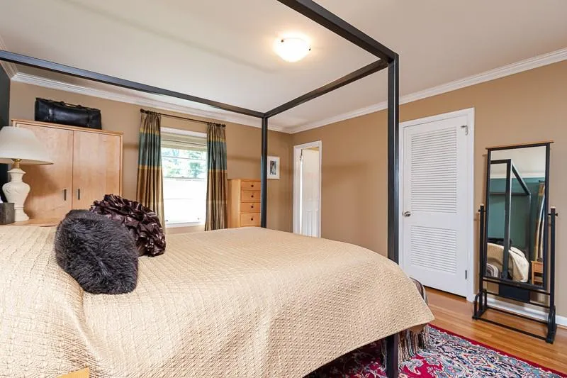 6532 Cherry Tree Lane, Sandy Springs, Georgia 30328, 4 Bedrooms Bedrooms, ,2 BathroomsBathrooms,Residential,Sold,6532 Cherry Tree Lane,6583666