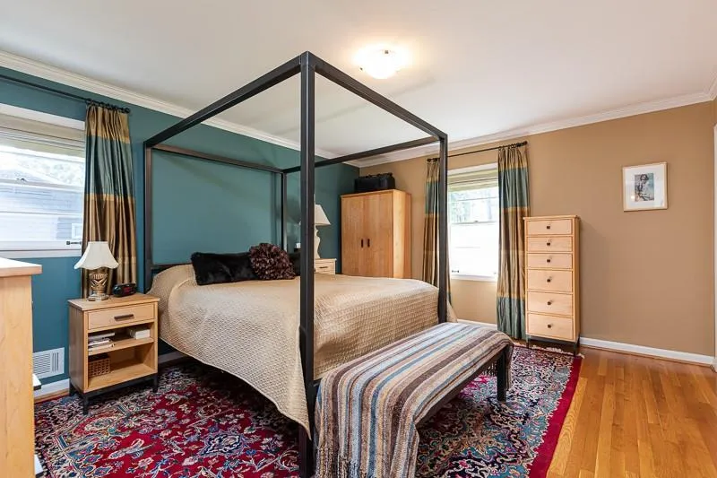 6532 Cherry Tree Lane, Sandy Springs, Georgia 30328, 4 Bedrooms Bedrooms, ,2 BathroomsBathrooms,Residential,Sold,6532 Cherry Tree Lane,6583666