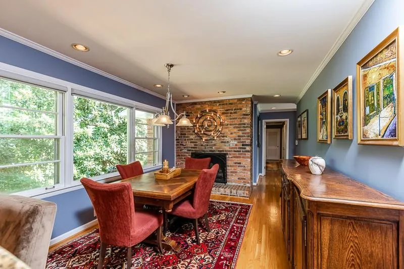 6532 Cherry Tree Lane, Sandy Springs, Georgia 30328, 4 Bedrooms Bedrooms, ,2 BathroomsBathrooms,Residential,Sold,6532 Cherry Tree Lane,6583666