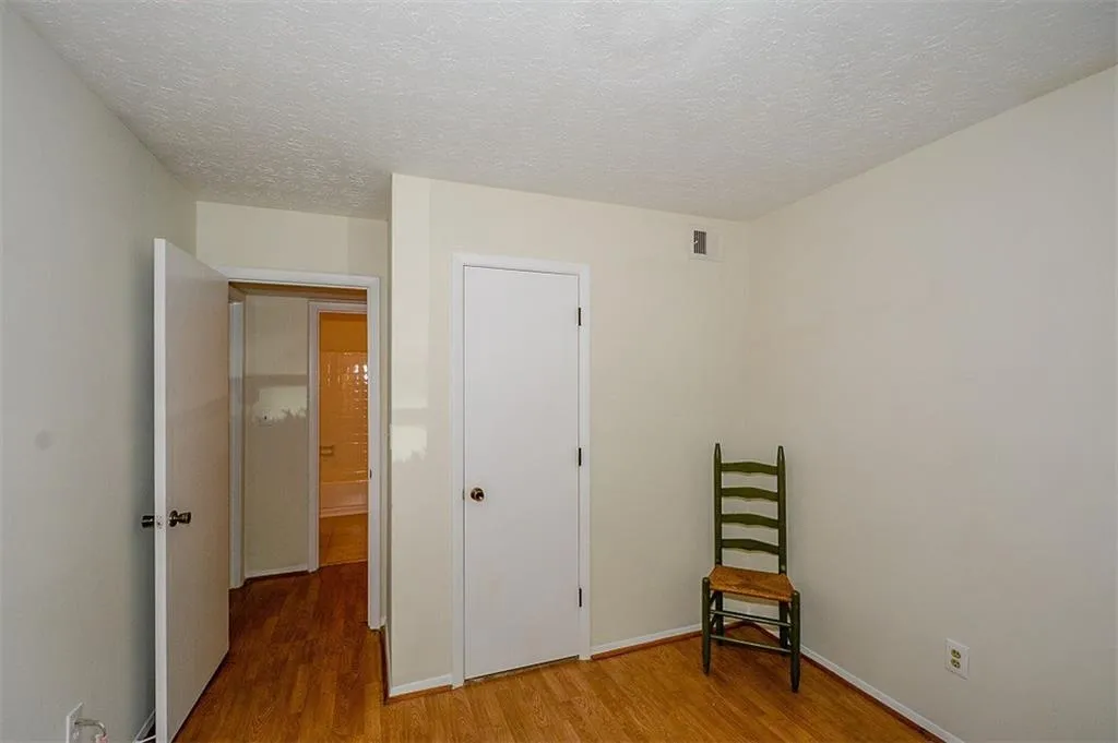 507 Woodcliff Drive Unit 507, Sandy Springs, Georgia 30350, 2 Bedrooms Bedrooms, ,1 BathroomBathrooms,Residential,Sold,507 Woodcliff Drive Unit 507,5895284