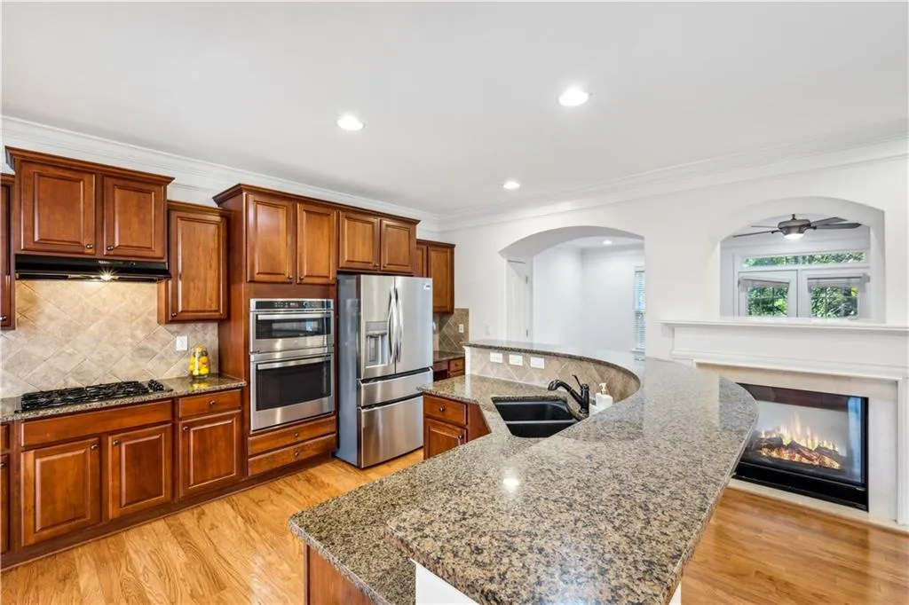 3917 Old Atlanta Station Drive Se, Atlanta, Georgia 30339, 4 Bedrooms Bedrooms, ,3 BathroomsBathrooms,Residential,For Sale,3917 Old Atlanta Station Drive Se,7622572