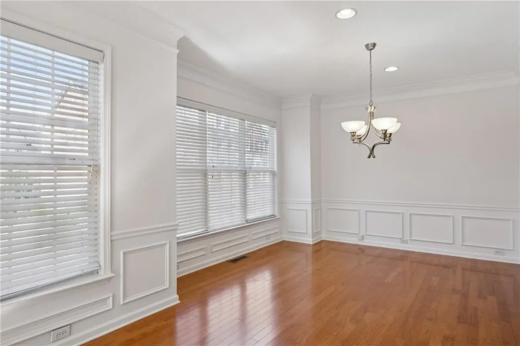 3917 Old Atlanta Station Drive Se, Atlanta, Georgia 30339, 4 Bedrooms Bedrooms, ,3 BathroomsBathrooms,Residential,For Sale,3917 Old Atlanta Station Drive Se,7622572