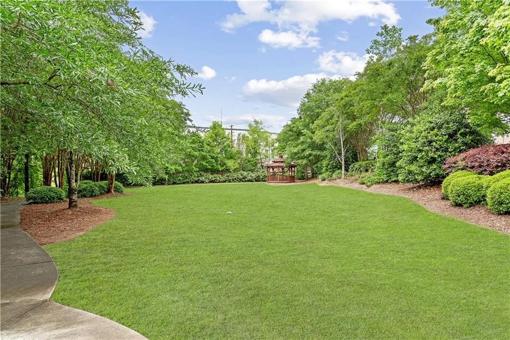 3917 Old Atlanta Station Drive Se, Atlanta, Georgia 30339, 4 Bedrooms Bedrooms, ,3 BathroomsBathrooms,Residential,For Sale,3917 Old Atlanta Station Drive Se,7622572
