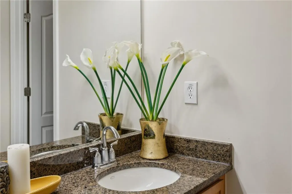 3917 Old Atlanta Station Drive Se, Atlanta, Georgia 30339, 4 Bedrooms Bedrooms, ,3 BathroomsBathrooms,Residential,For Sale,3917 Old Atlanta Station Drive Se,7622572